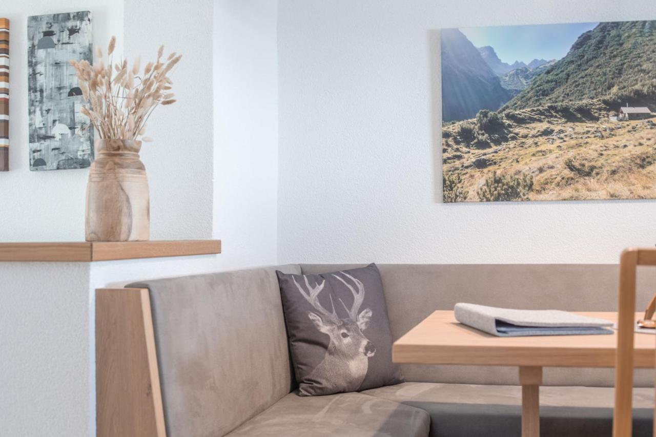 Apart Alp Line Apartment Mils bei Imst Luaran gambar