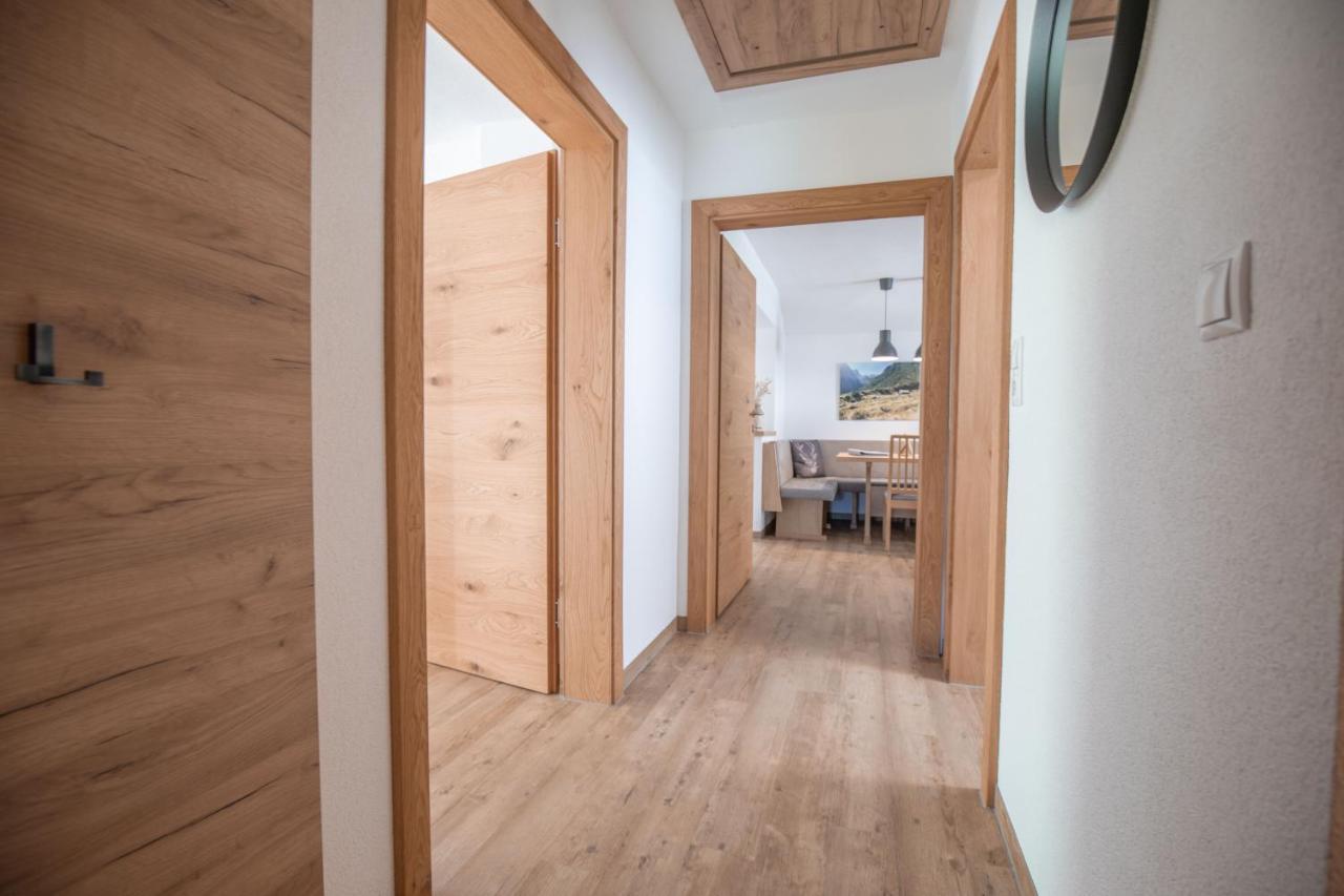 Apart Alp Line Apartment Mils bei Imst Luaran gambar